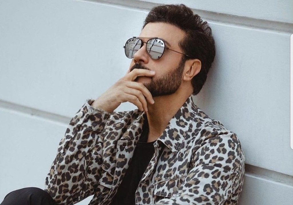 إبن‭ ‬العراق‭ ‬وإبن‭ ‬كل‭ ‬بلد‭ ‬عربي <br> ماجد المهندس  <br> مطرب الرومانسية والتراث