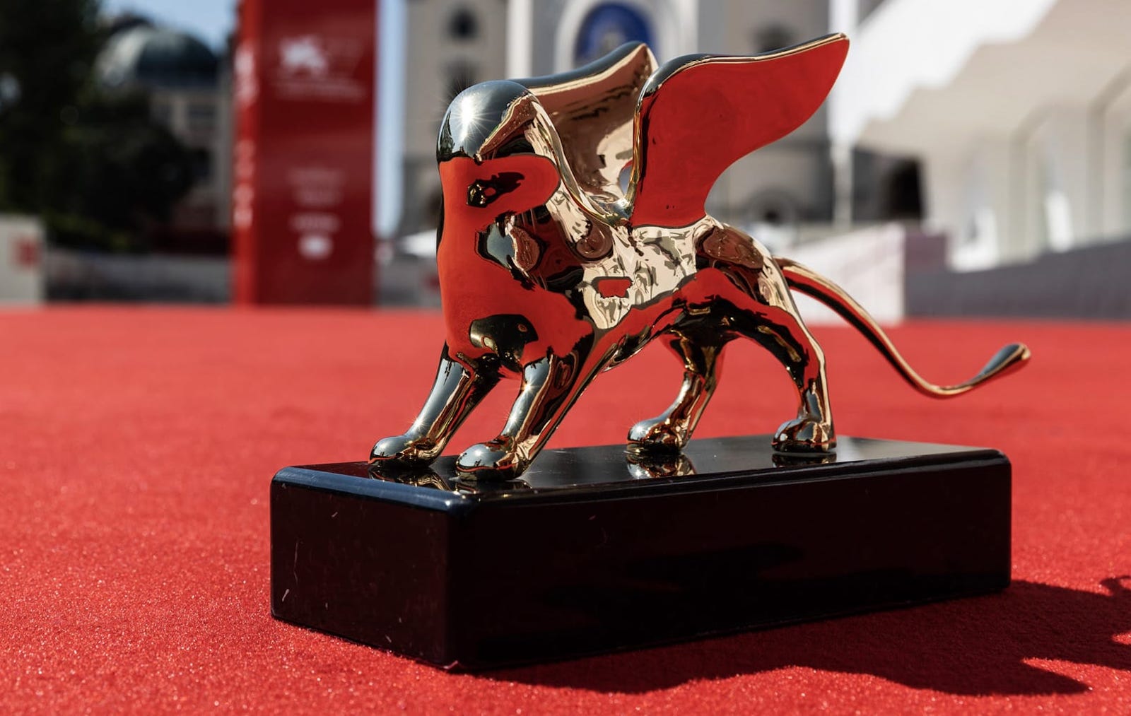 61f93d32d8af81479b484a16_Golden-Lion La Biennale di Venezia for MIME