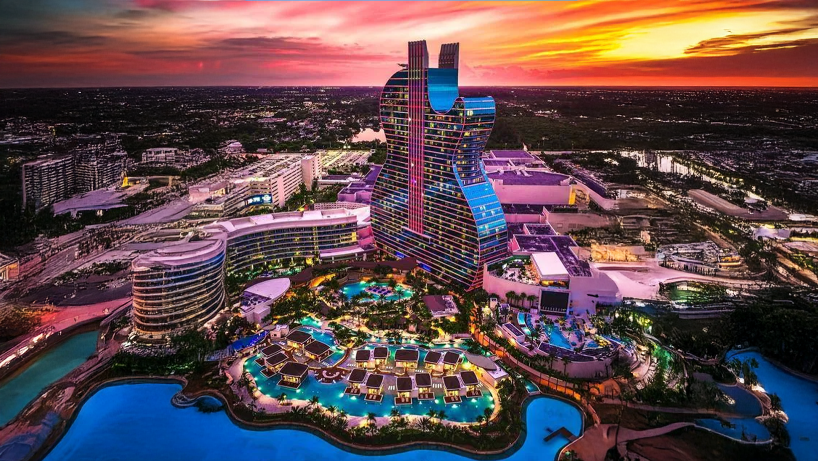 من المناظر الطبيعية والمعمارية إلى العوالم التكنولوجية والرياضية: وجهات سياحية تتناسب مع كلّ شغف