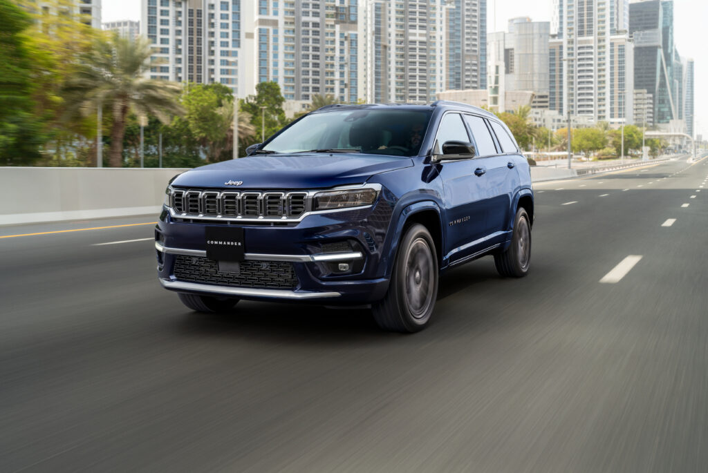 نقاء صوتي فائق مع نظام Harman Kardon يمنح تجربة سمعية لا تضاهى