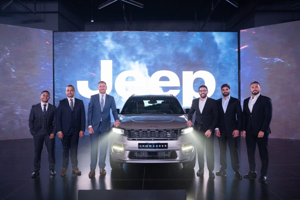 من الإطلاق إلى الانطلاق: جيب كوماندر تفتح آفاقاً جديدة في عالم القيادة