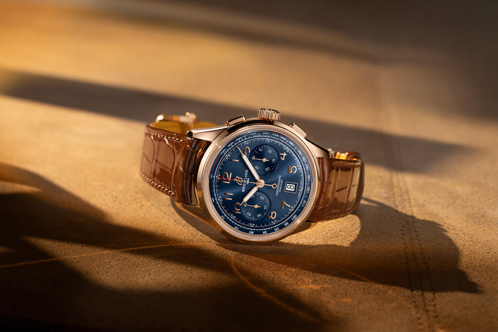 Premier الذهبية: أناقة الأربعينيات بثوب احتفالي راقٍ