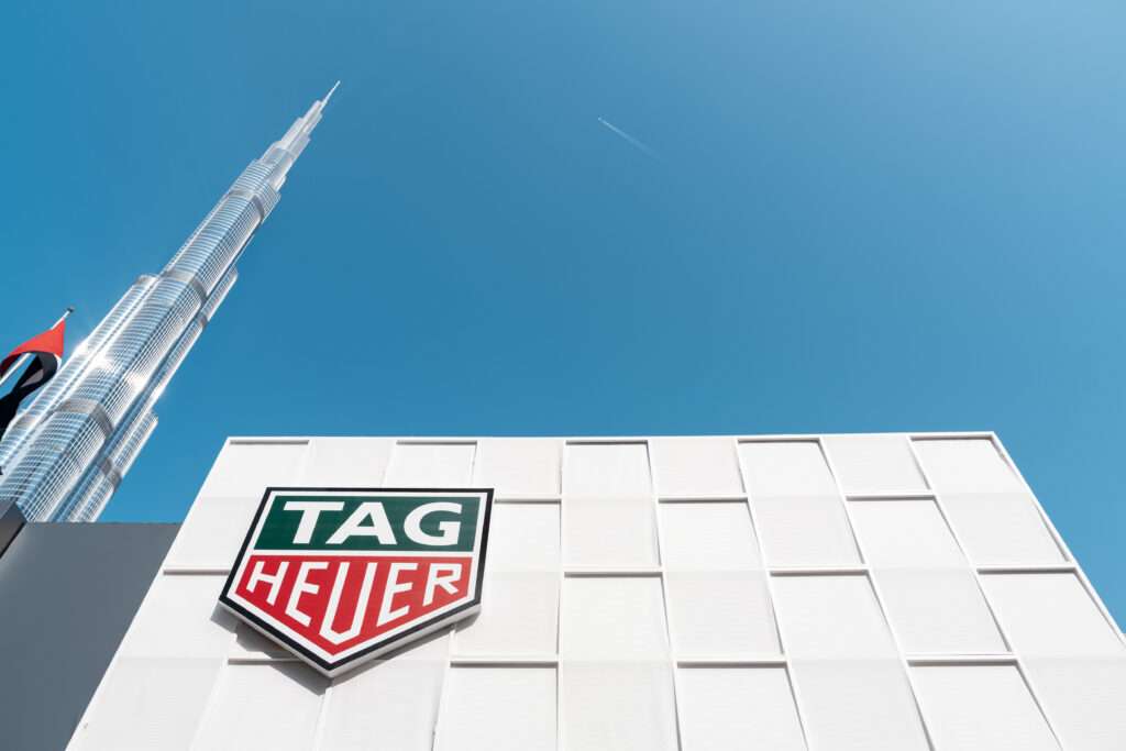 تاغ هوير تكشف عن مختبر TH-LAB في أسبوع دبي للساعات 2025: ابتكار وريادة في عالم الساعات الفاخرة