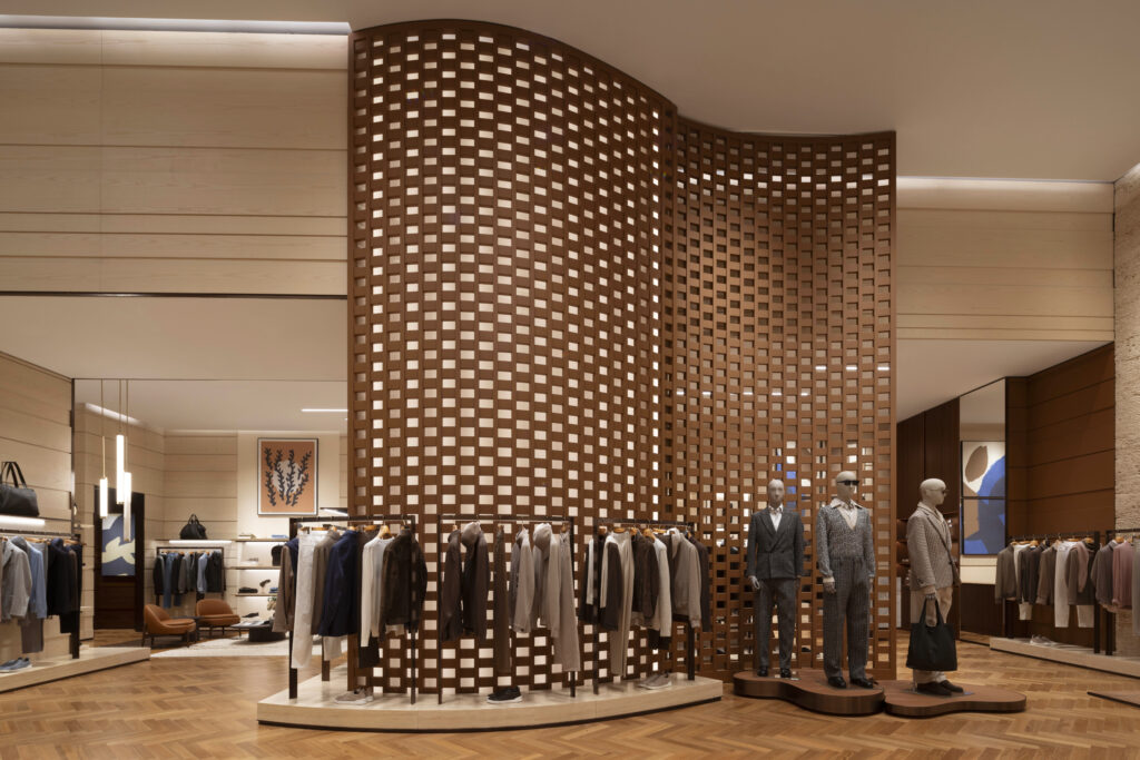 فصل جديد من زينيا يستلهم أناقة تورينو وتراث الدار العريق
