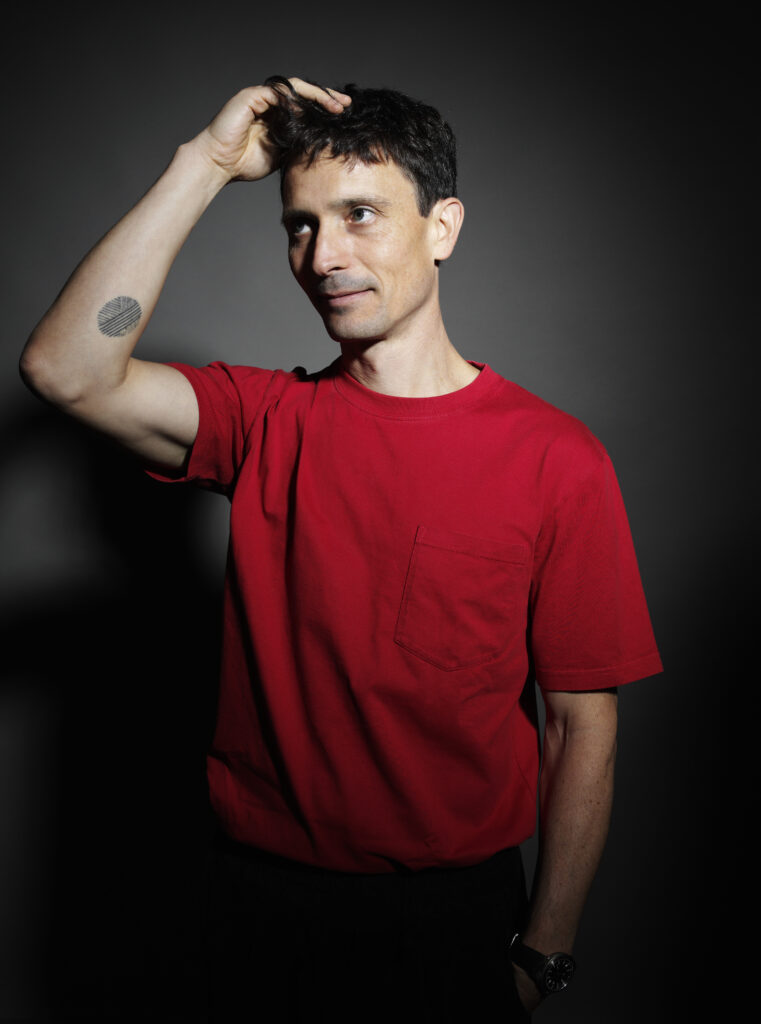 سينغال ديبيري، الشريك المؤسس والمدير الفني في ID Genève