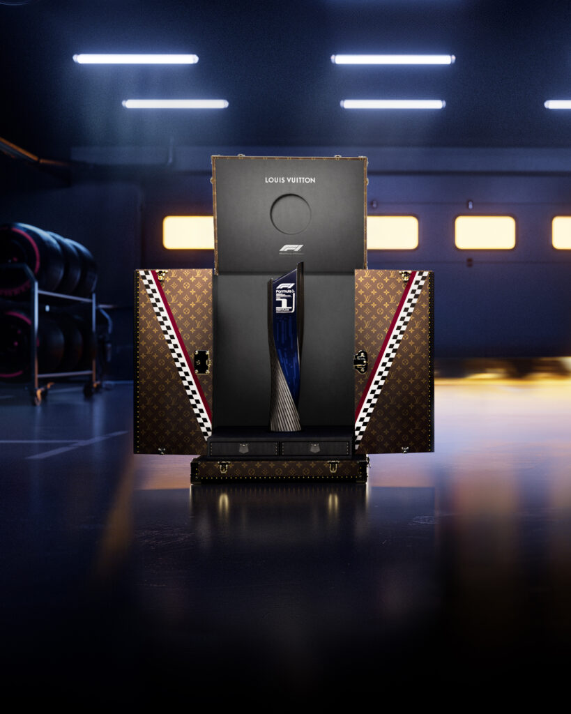 صندوق الكأس الأيقوني من لويس فويتون… تصميم يجسد النصر وروح الفورمولا 1