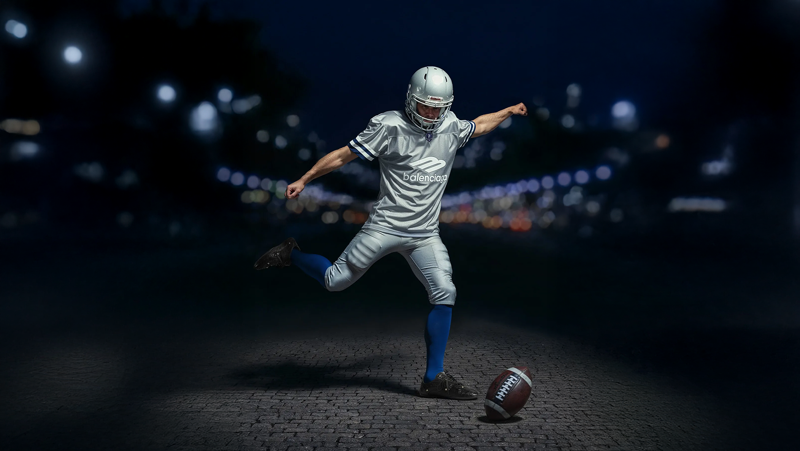 Balenciaga Football Series : تكريم كرة القدم الأميركية من منظور أزياء راقية