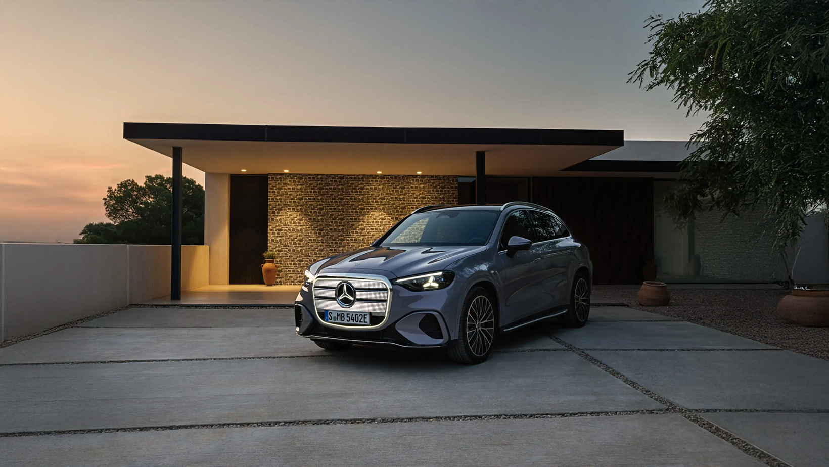 مرسيدس-بنز GLC الجديدة كليًا: أيقونة كهربائية تعيد تعريف الفخامة الذكية