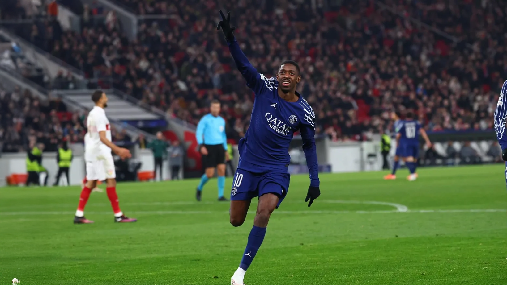 نجم كرة القدم الفرنسي عثمان ديمبيلي: من الإصابات والشكوك إلى الذهب