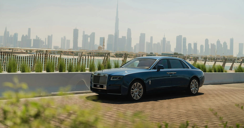  السيارات في الامارات
