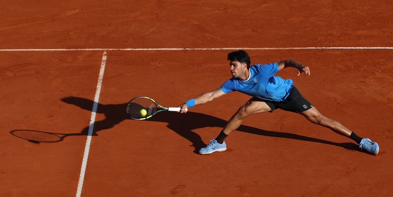 ألكاراس وسينر يتأهلان لربع نهائي مونتي كارلو بصعوبة بالغة