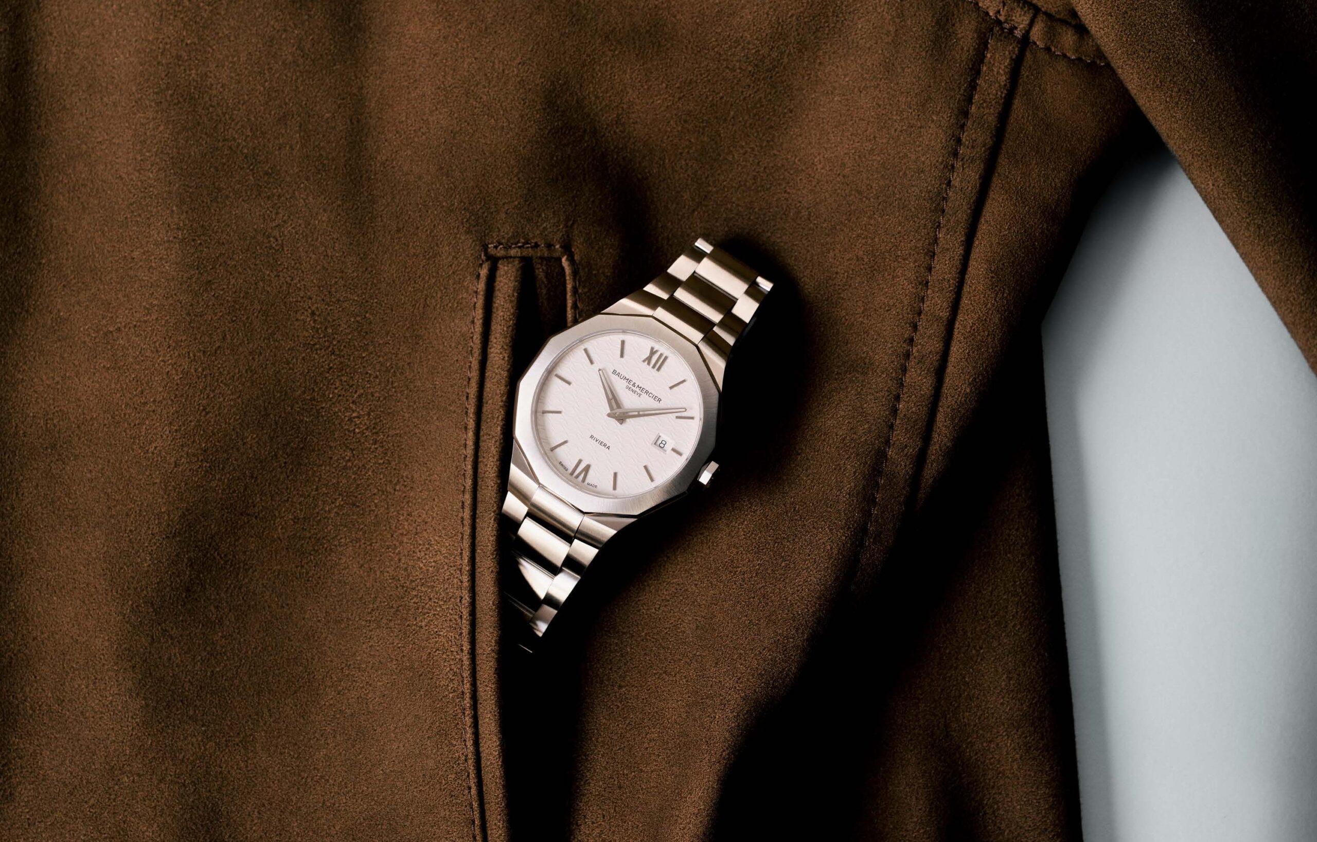 بوم إيه مرسييه تعيد تعريف لحظات الزمن خلال معرض Watches & Wonders