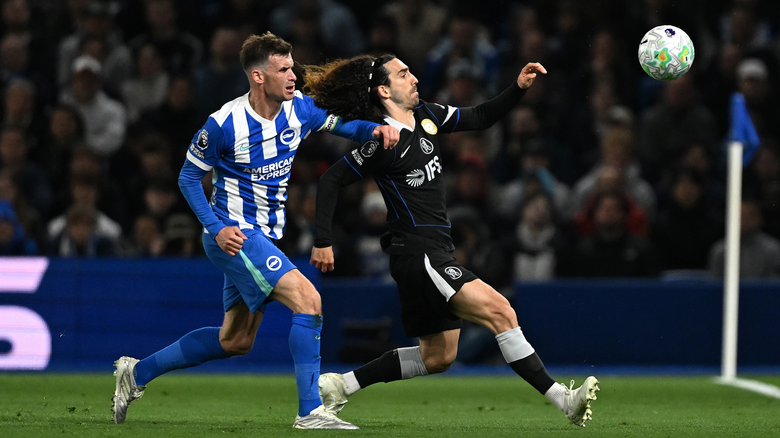 تشيلسي يترنح: الهزيمة الخامسة توالياً أمام برايتون وثلاثية نظيفة تعمق الجراح