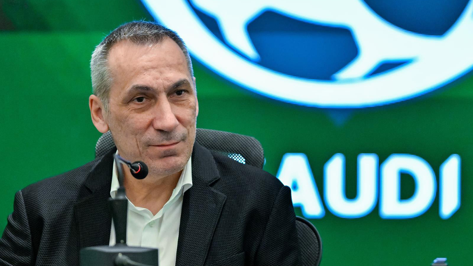 استعداداً لمونديال 2026: دونيس يعلن قائمة الأخضر ويؤكد الباب مفتوح للجميع