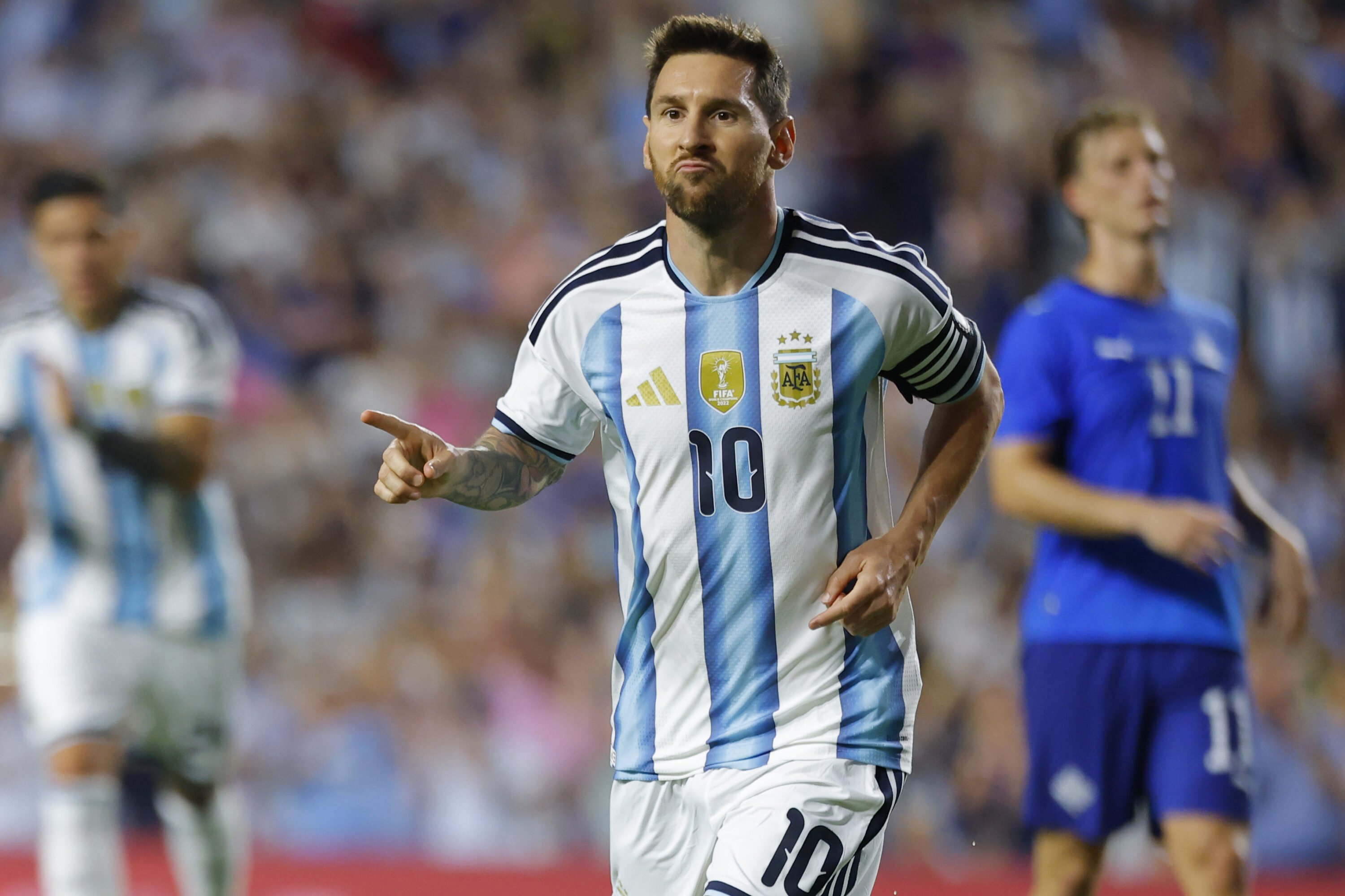 صراع هدافي كأس العالم 2026 يشتعل مبكرًا: ميسي يتصدر بالهاتريك التاريخي