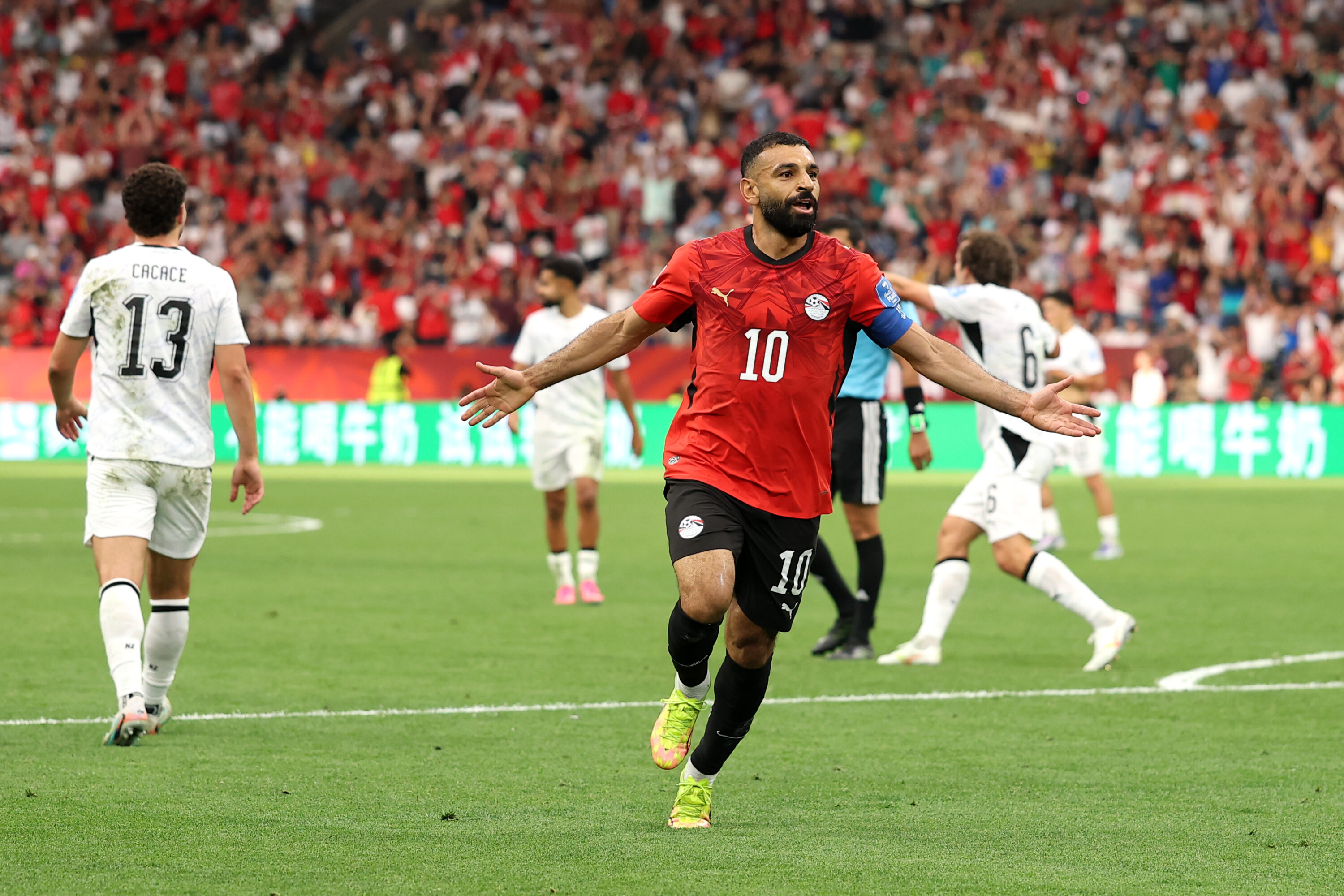 صلاح يقتحم قمة الهدافين العرب في المونديال: هدف واحد يفصله عن العرش