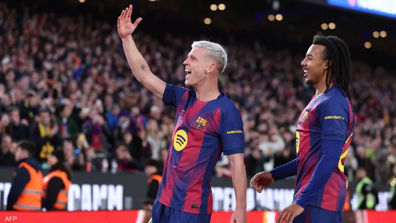 برشلونة ينفرد بصدارة الدوري الإسباني بثنائية أمام أتلتيك بلباو.. رافينيا وفيرمين يقودان انطلاقة حامل اللقب