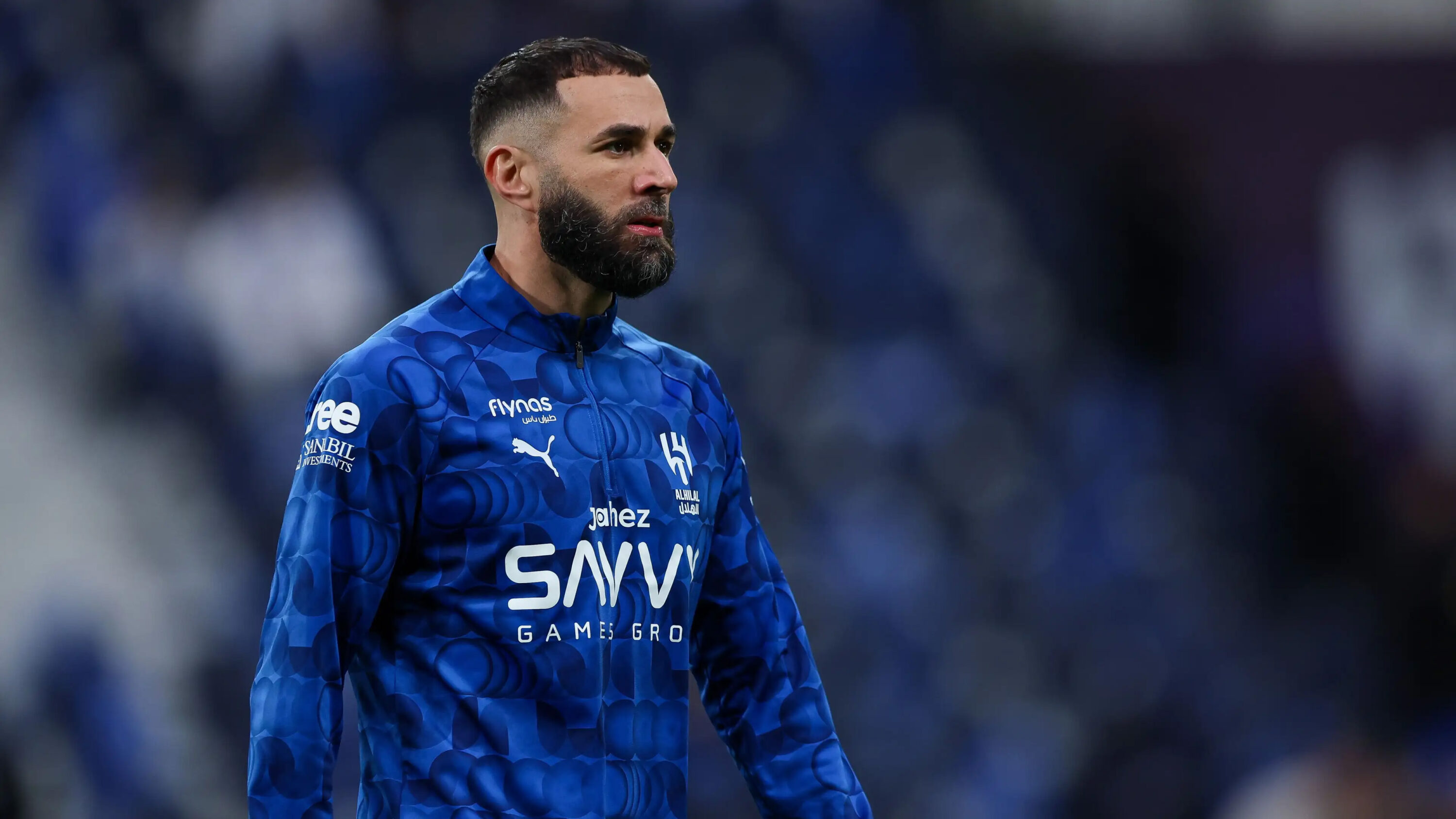 بنزيما بعد فسخ عقده مع الهلال.. اعتزال مفاجئ أم انتقال أخير داخل السعودية؟