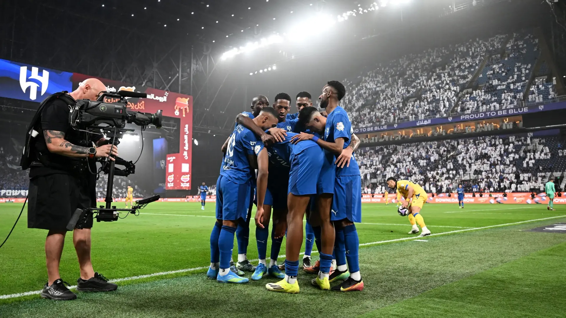 ترتيب دوري روشن بعد سداسية الهلال وتعادل النصر.. صراع مشتعل على الصدارة