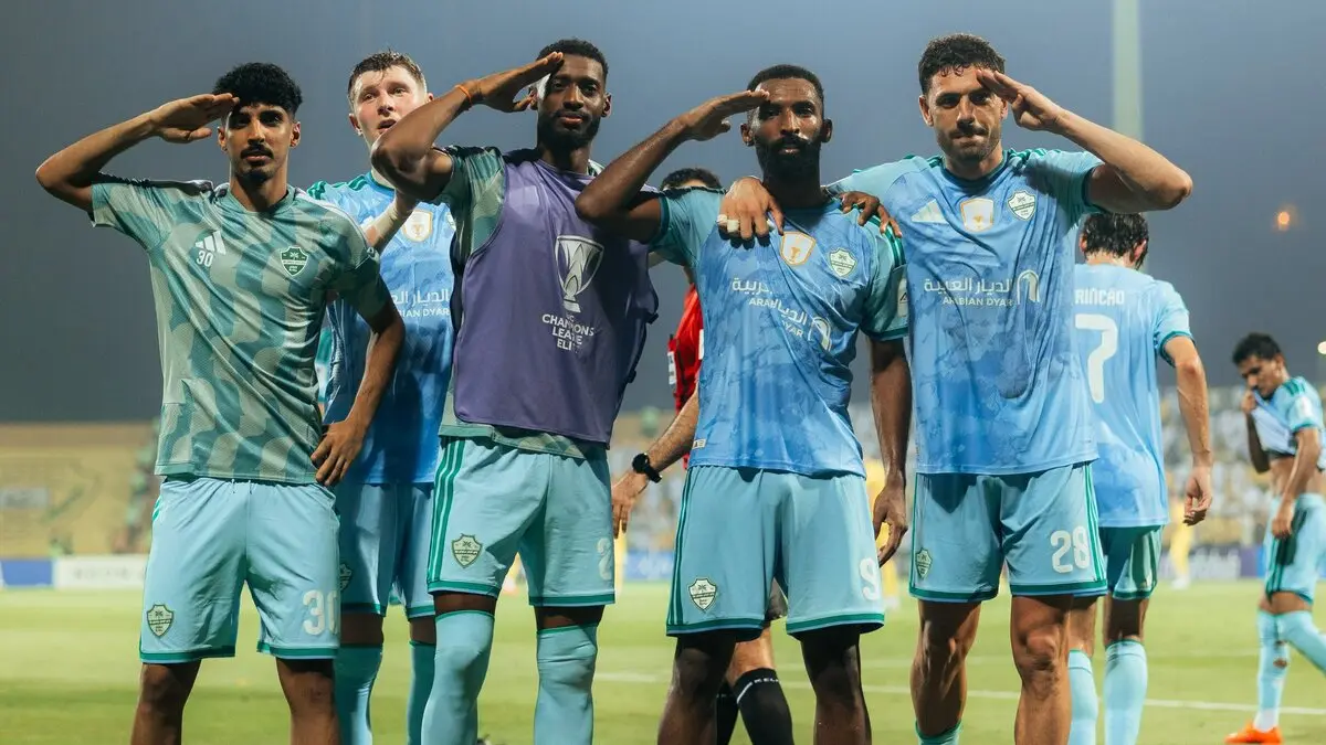 الأهلي السعودي يستعيد انتصاراته الآسيوية بثلاثية أمام الوصل والقادسية يتعثر أمام باختاكور