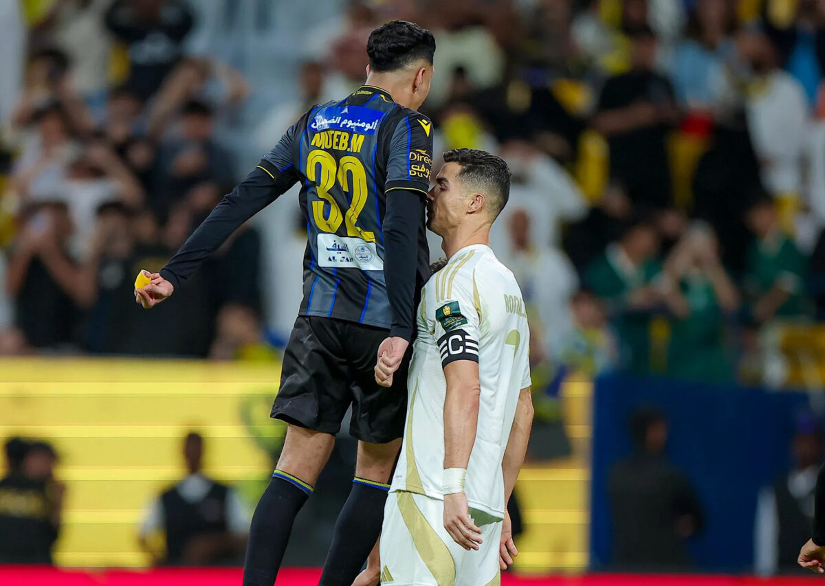 الدوري السعودي يشتعل بعد الجولة العاشرة: النصر ينجو ورونالدو يهدر ركلة جزاء والاتحاد يضرب برباعية